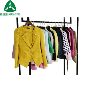 Giacca da donna alla moda abbigliamento usato misto <span class=keywords><strong>vestiti</strong></span> di seconda mano <span class=keywords><strong>turchia</strong></span> - Product Image 1