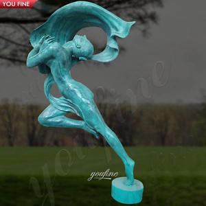 Escultura de Bronce Fundido de Tamaño Real de una Bailarina, Estilo Moderno para Jardín Exterior - Product Image 6
