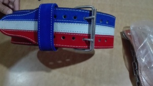Ceinture de musculation Athlete Series de 4 pouces de large, en cuir de vache de 10 mm, antidérapante, avec boucle personnalisable, unisexe, pour la musculation - Product Image 4