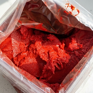 Pasta de Tomate Aséptica Triple Concentrada, 36-38% Brix, Fraccionamiento en Frío, Tambor a Granel de 220L - Product Image 4
