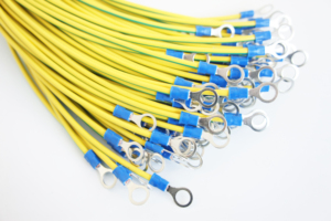 Semua Jenis Kabel Terminal Cincin Berinsulasi M6 M8 M10 dan Rangkaian Kabel dengan Kabel Berwarna Kuning dan Hijau - Product Image 2