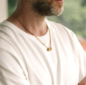 Collier personnalisé en acier inoxydable pour homme, avec perles gravées et breloque baril, cadeau personnalisé avec <span class=keywords><strong>initiales</strong></span> et <span class=keywords><strong>nom</strong></span> de famille - Product Image 2