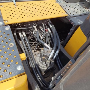 2022 modelo usado Volvo 210 excavadora con componentes de núcleo de bomba de motor Caterpillar a la venta accesorio para EC290 EC360 EC480DL - Product Image 3