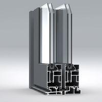 Système de porte coulissante multi-voies en aluminium avec quincaillerie CMECH en option, double vitrage à faible émissivité et à l'argon, résistant aux intempéries, solutions B2B pour balcon