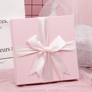 Caja de Regalo de Papel Corrugado con Impresión Personalizada Rosa de Lujo para Envío de Ropa, en Oferta - Product Image 2