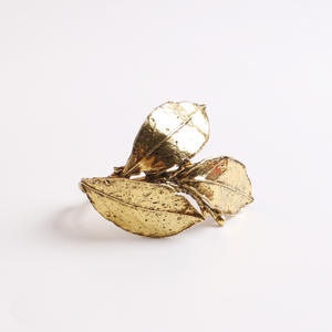 แหวนผ้าเช็ดปากลายใบไม้วินเทจสำหรับงานเลี้ยงแต่งงาน - Product Image 4