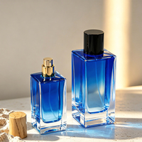 Flacon de parfum de luxe personnalisé en verre avec pulvérisateur 50ml 70ml 100ml carré vide avec impression sérigraphique et bouchon en bois