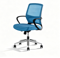 Chaise de bureau exécutive à dossier haut en maille, avec accoudoirs métalliques modernes, pivotante et réglable en hauteur pour poste de travail de direction