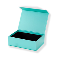 Boîte à courrier rigide à fermeture magnétique de qualité supérieure, emballage cadeau luxueux à couvercle rabattable mat avec fermeture magnétique