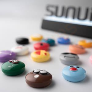 3D 생동감 있는 레진 인물 자석 스티커 결혼식 행사용 강력한 네오디뮴 자석 매끄러운 마감 평평한 디자인 - Product Image 3