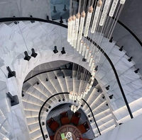 Luminaire suspendu moderne et élégant pour escaliers en cristal spiralé pour restaurants Design de lustre de plafond chic