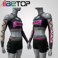 Uniforme de cheerleading personnalisé avec strass, haut court à bretelles longues avec jupe superposée, polyester et élasthanne, logo d'équipe personnalisable