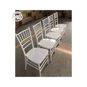 Cadeiras de Acrílico Chiavari Brancas Atacado de Alta Demanda para Casamentos, Eventos, Banquetes e Hotéis - Product Image 1