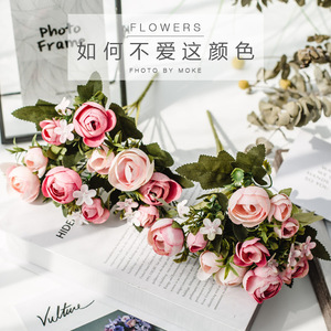 Bouquet de camélias artificiels Haiyi Handicrafts, 10 têtes, fleurs en soie, décoration de mariage et de maison, style bourgeon de thé rose - Product Image 2