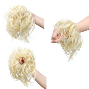 Tresses <span class=keywords><strong>de</strong></span> cheveux synthétiques élastiques <span class=keywords><strong>de</strong></span> style européen et américain, résistantes à la chaleur, pour femmes, modèle <span class=keywords><strong>de</strong></span> style, décoration - Product Image 4