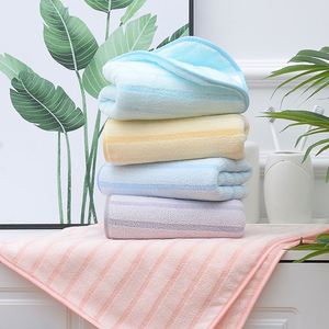 Serviettes en microfibre de haute qualité, ultra-absorbantes, bon marché, épaisses, pour la vente en gros - Product Image 2