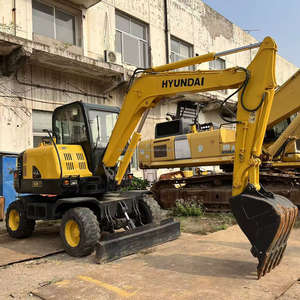 Mini excavadora de ruedas Hyundai 60W-7 original hecha en Corea, excavadora de ruedas usada hidráulica R60W para construcción, marca de importación - Product Image 1