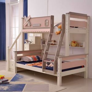 Lits superposés modernes français avec maison dans les arbres et toboggan, lit surélevé pour chambre parent-enfant - Product Image 1