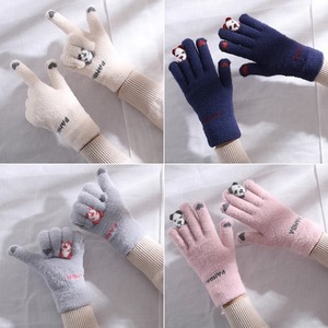 Guantes de invierno de punto cálido para mujeres y niñas, guantes bonitos de Panda de dibujos animados, guantes de felpa suaves Kawaii para pantalla táctil - Product Image 4