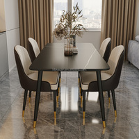 Ensemble de table à manger de luxe moderne en bois MDF et métal doré avec 6 chaises extensibles et convertibles pour la maison, l'hôtel, l'atelier, l'entrée