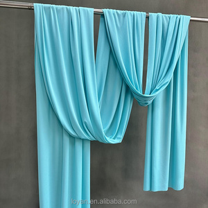 Rideaux <span class=keywords><strong>de</strong></span> fond en soie <span class=keywords><strong>de</strong></span> lait rose élégants et personnalisables pour mariages, fêtes et cérémonies - Décoration <span class=keywords><strong>de</strong></span> style moderne - Product Image 1