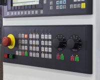 Partenaire de fabrication de panneaux OEM prenant en charge la production en petites séries de panneaux pour équipements mécaniques avec boutons à haute sensibilité