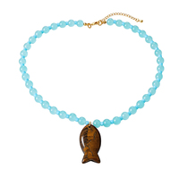 Collier de perles en pierre naturelle Asu, pendentif poisson transparent coloré, bijoux tendance Y2K pour femme, cadeau idéal pour le quotidien et les fêtes