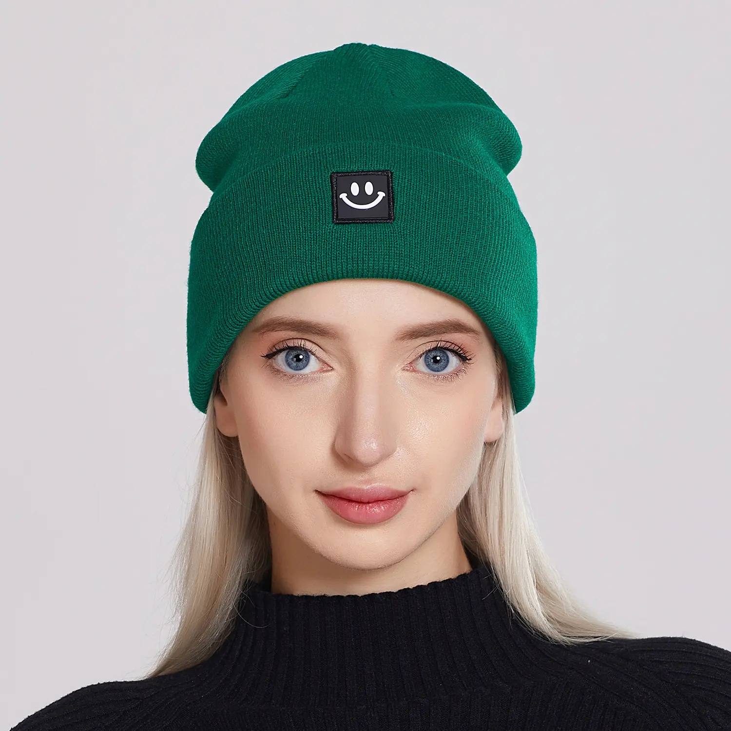 2023 nouvelle mode vente en gros bonnet chapeaux logo personnalisé sourire visage bonnet sourire bonnet pour adultes W2294