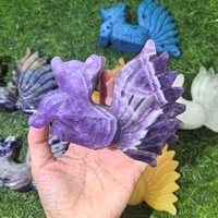 Vente en gros : Sculpture de renard à neuf queues en matériaux mixtes (cristal, Golden Healer, améthyste) pour collection
