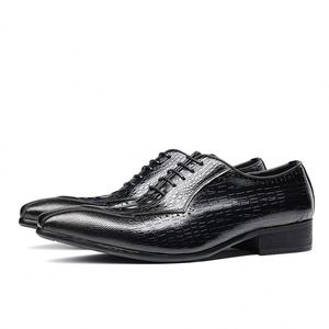 Zapatos Formales de Hombre de Alta Gama, Cómodos, con Cordones, Suela Antideslizante, Diseño Empalmado, para Bodas y Eventos, Cuero Genuino - Product Image 6