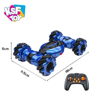 2 en 1 escala 1:18 mano control DE remoto de <span class=keywords><strong>twister</strong></span> coche juguete gesto de coche <span class=keywords><strong>con</strong></span> luz y música - Product Image 1
