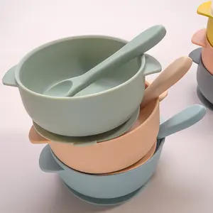 Chất Lượng Cao Toddler Đào Tạo Bé Sucker Bát Với Nắp Bpa Miễn Phí Không Thấm Nước Tấm Ăn Đặt Xách Tay Silicone Muỗng Cho Trẻ Em