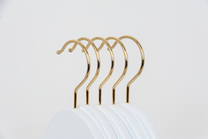 Cintres en bois <span class=keywords><strong>blanc</strong></span> de haute qualité, finition lisse premium avec barre ronde pour vêtements, chemisiers, robes et magasins - Product Image 5