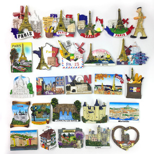 Vente en gros transfrontalière de souvenirs de voyage français, artisanat décoratif, aimants en résine peints, autocollants de réfrigérateur 7-9cm, style européen - Product Image 2