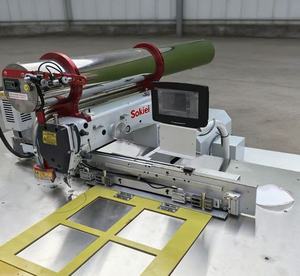 Machine <span class=keywords><strong>à</strong></span> <span class=keywords><strong>coudre</strong></span> automatique <span class=keywords><strong>à</strong></span> découpe laser pour motifs informatiques, idéale pour les cols de vêtements, les tissus et le cuir - Product Image 4