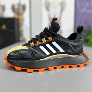 Chaussures de sport pour hommes Dad Shoes, blanc, noir, orange, maille respirante, semelle en caoutchouc, talon moyen, style sport, chaussures de marche - Product Image 3
