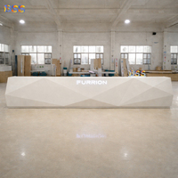 Idées de comptoirs de réception modernes pour bureaux, vente en gros de longs bureaux de réception pour 4 ordinateurs, comptoirs personnalisés en Corian blanc