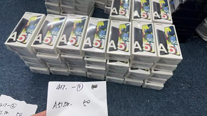 Téléphone Android d'occasion <span class=keywords><strong>A51</strong></span> 128 Go 12 Go de RAM 4G/5G WiFi Excellent état de la batterie - Product Image 4