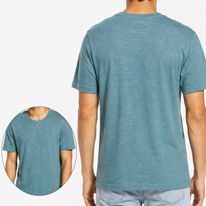 เสื้อยืด OEM พรีเมียมทรงปกติสำหรับผู้ชาย ผ้าฝ้ายลำลอง สตรีทแวร์ น้ำหนักเบา สวมใส่สบาย ระบายอากาศได้ดี - Product Image 2