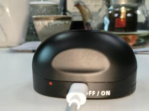 مكبر محمول قابل لإعادة الشحن 10X للاستخدام المصرفي المخصص والمكاتب الحكومية مصنوع من البلاستيك المتين - Product Image 5