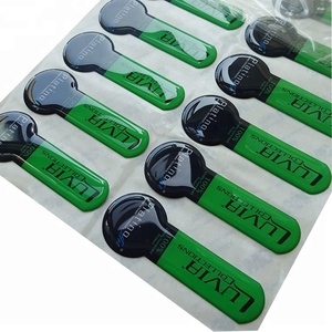 Autocollants en résine époxy 3D transparents brillants, résistants aux intempéries et à l'huile, <span class=keywords><strong>de</strong></span> forme irrégulière, personnalisés, autocollants décoratifs <span class=keywords><strong>de</strong></span> marque - Product Image 1