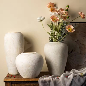 MSH Hand-Painted Lotus Handmade Jingdezhen Ceramic Traditional Eco-Friendly Tabletop <b>Vase</b> for Home Use - Product Image 3