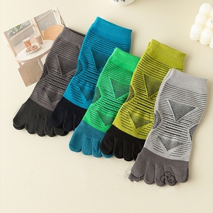 <span class=keywords><strong>Chaussettes</strong></span> respirantes à cinq doigts pour hommes, en coton, confortables pour le quotidien, vente en gros - Product Image 2