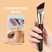 Pinceau de Maquillage Professionnel de Luxe à Poils Synthétiques Véganes Plats Angulés, Manche en Bois, Nouveau Design, Haute Qualité, Offre Spéciale