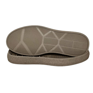 Les semelles en caoutchouc pour hommes avec un sens du design sont à la pointe de la mode - Product Image 1