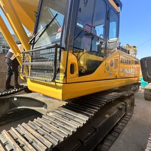 Excavadora Usada Komatsu Pc300-7 de 30 Toneladas, Modelo 2017, Cucharón de 1.6m, Motor, Caja de Cambios y Bomba en Venta - Product Image 3