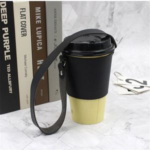 Porte-gobelets réutilisable en cuir PU moderne et durable avec logo personnalisé, bandoulière réglable, idéal pour les cafés en plein air et les plats à emporter - Product Image 4