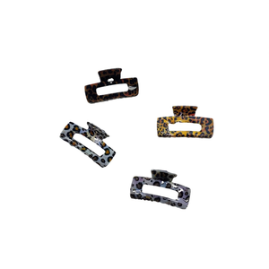 Fermacapelli a clip quadrato da 8 cm con stampa leopardata - Product Image 1