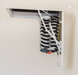 Échelle de grenier télescopique pliante en acier moderne à prix abordable, hauteur extensible de 3 <span class=keywords><strong>m</strong></span>ètres et capacité de charge de 300 kg - Product Image 4