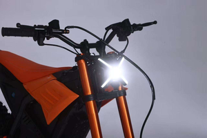 มอเตอร์ไซค์วิบาก QC-Y02 2000W 60V อะลูมิเนียม กันน้ำ ดิสก์เบรก แบตเตอรี่ถอดได้ - Product Image 3